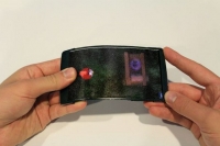 HoloFlex — ещё один прототип гибкого смартфона, но теперь со стереоскопическим экраном