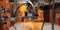 Новый 3D-принтер может использовать 10 материалов для печати