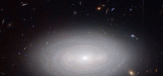 Найдена самая одинокая галактика во Вселенной