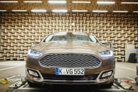 Ford внедряет систему активного шумоподавления для создания тишины в автомобиле